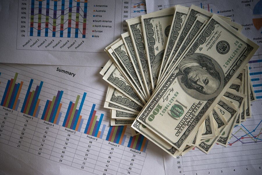dolares