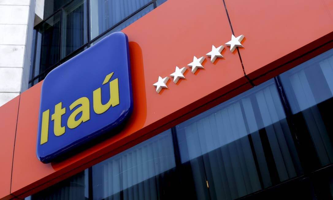 Itau-divulgacao-itub4
