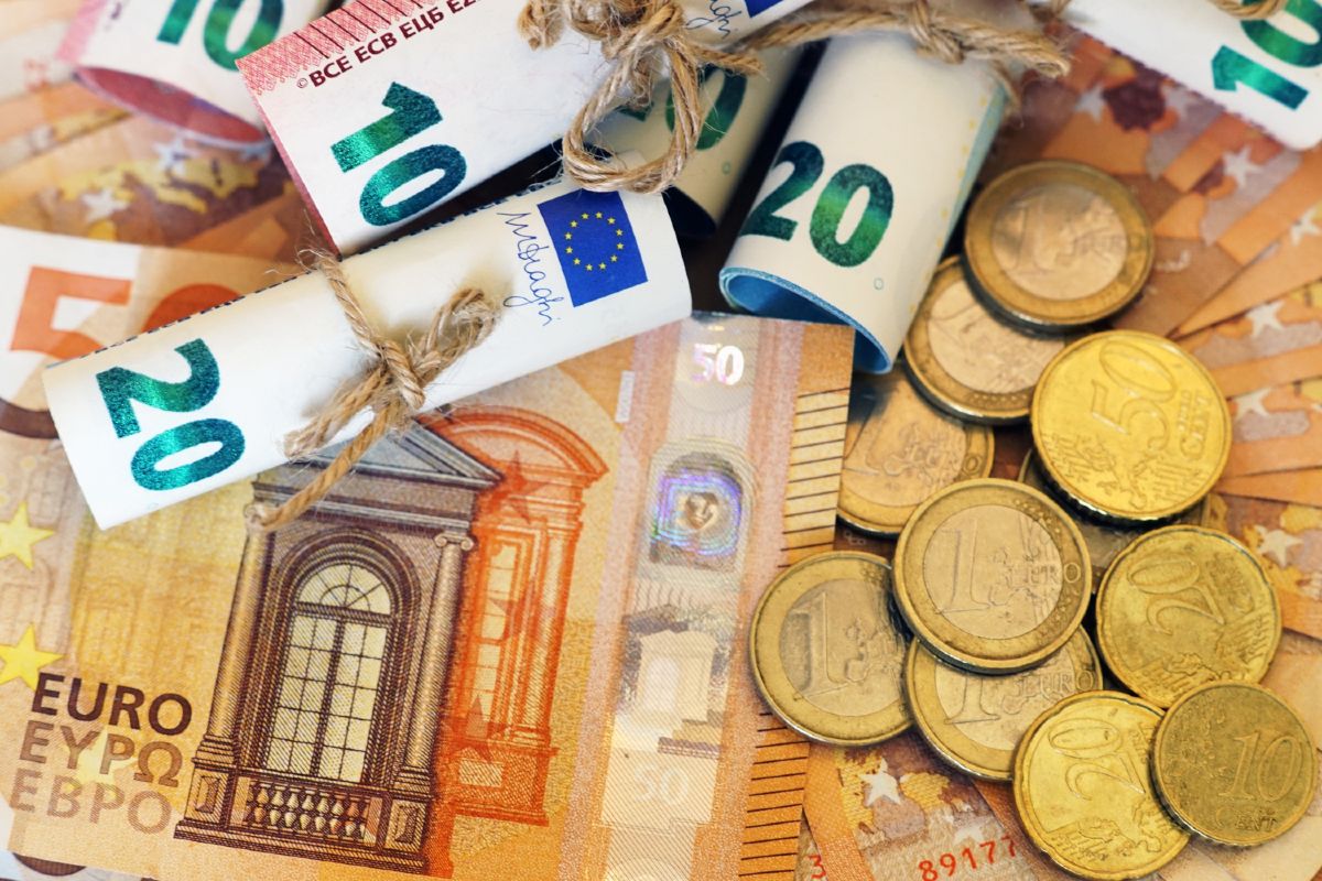 Bom dia Mercado europa-euro-moeda-mercado