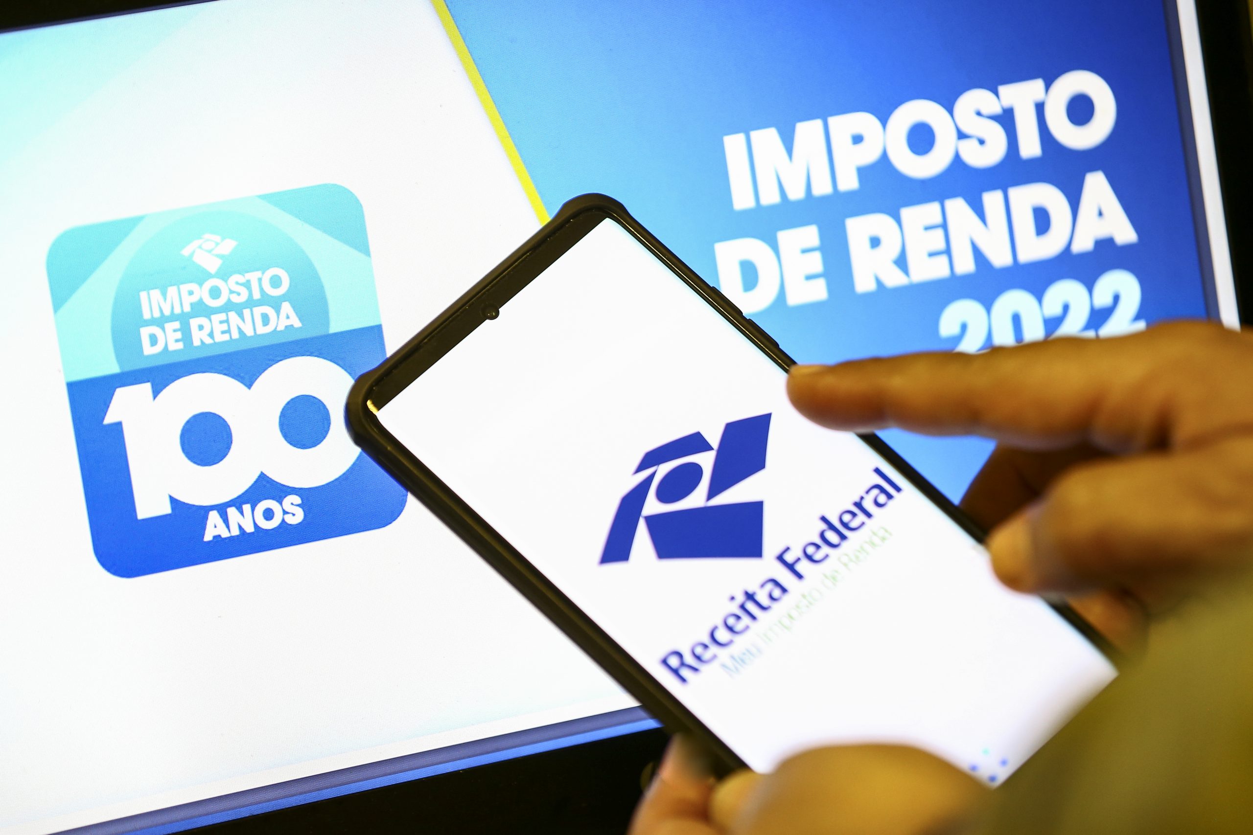 imposto-de-renda_mcamgo_abr_030320221818-2-scaled